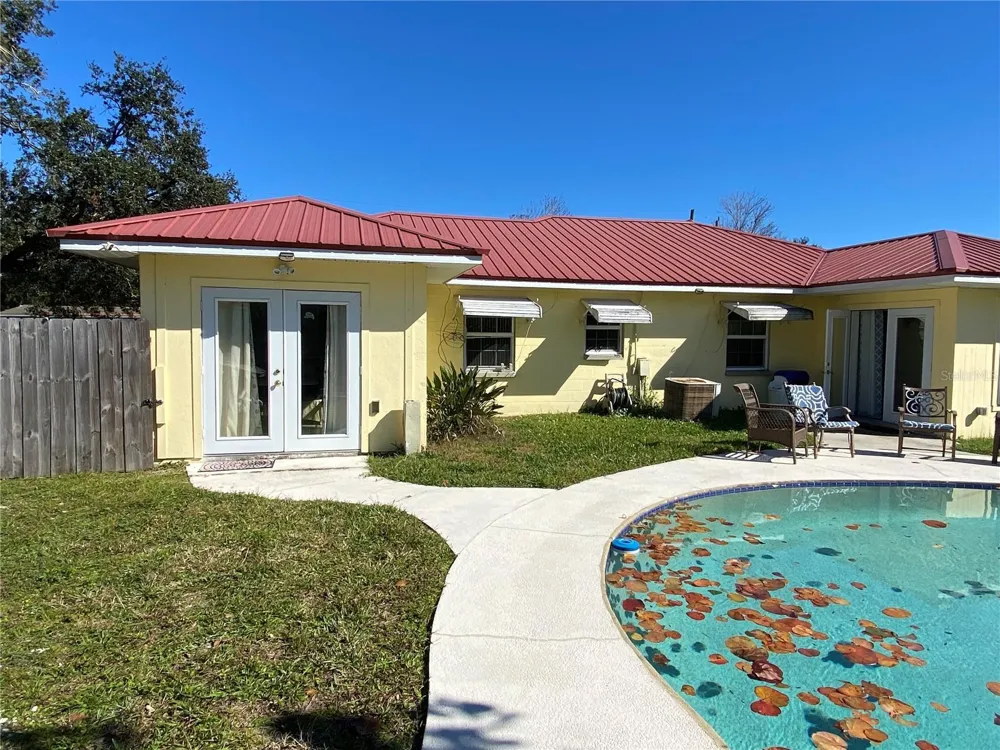 910 LAKE AVENUE Edgewater, FL 32132