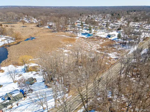 Carroll Lake Road