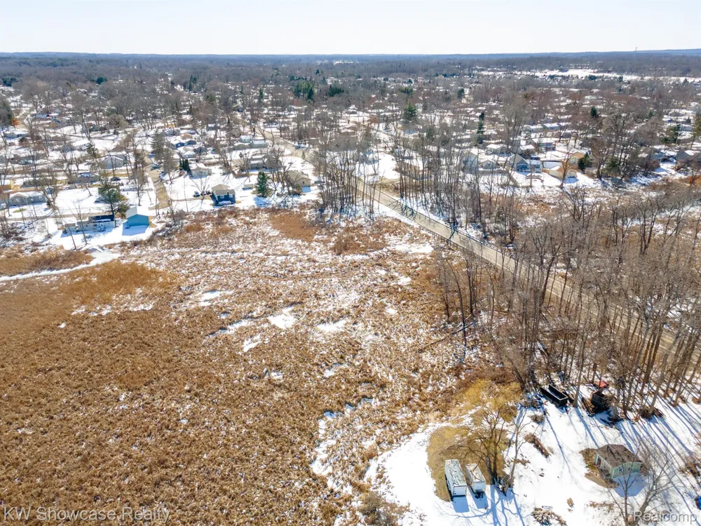 Carroll Lake Road Commerce Charter Township, MI 48390