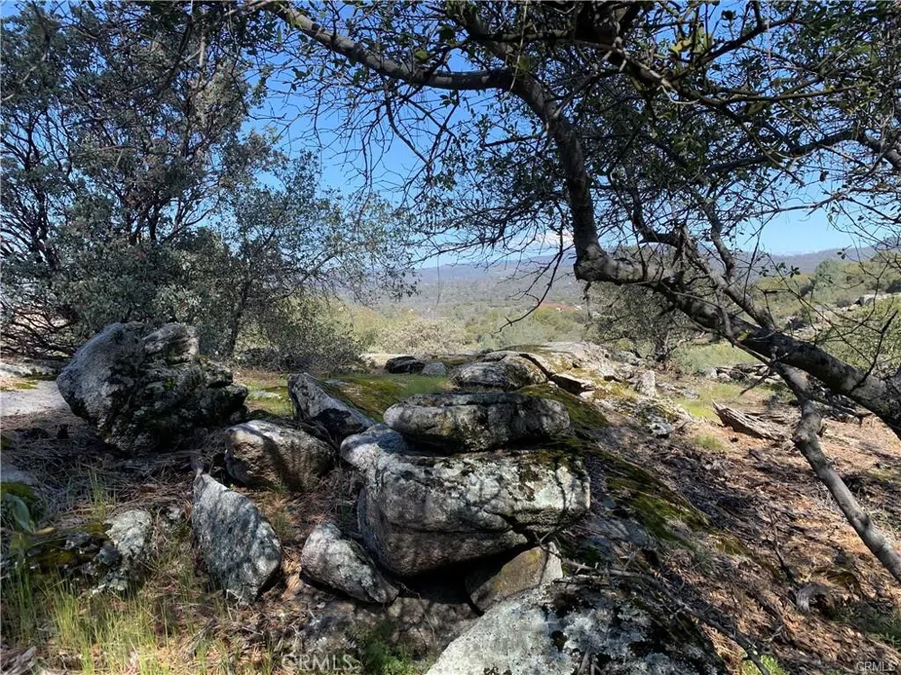 123 Quartz Mountain Coarsegold, CA 93614