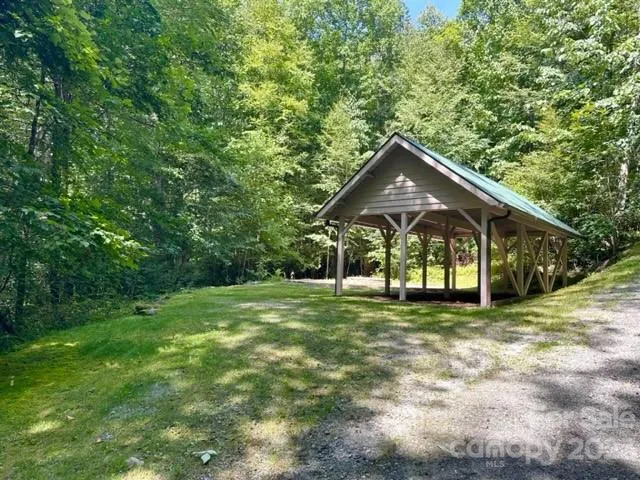 619 Speckled Feather Pass Sapphire, NC 28774