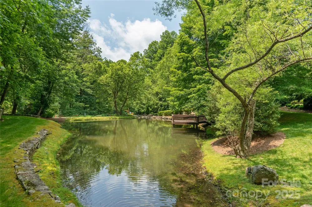 120 Ivywood Lane Laurel Park, NC 28739