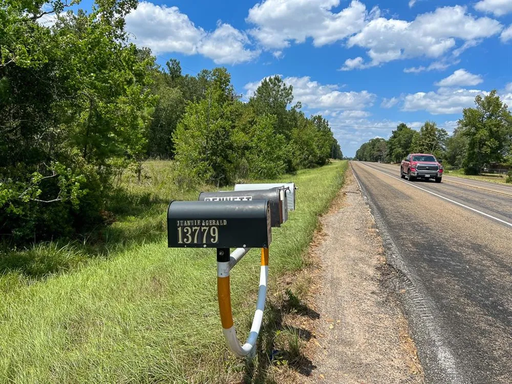 US 69 Woodville, TX 77664