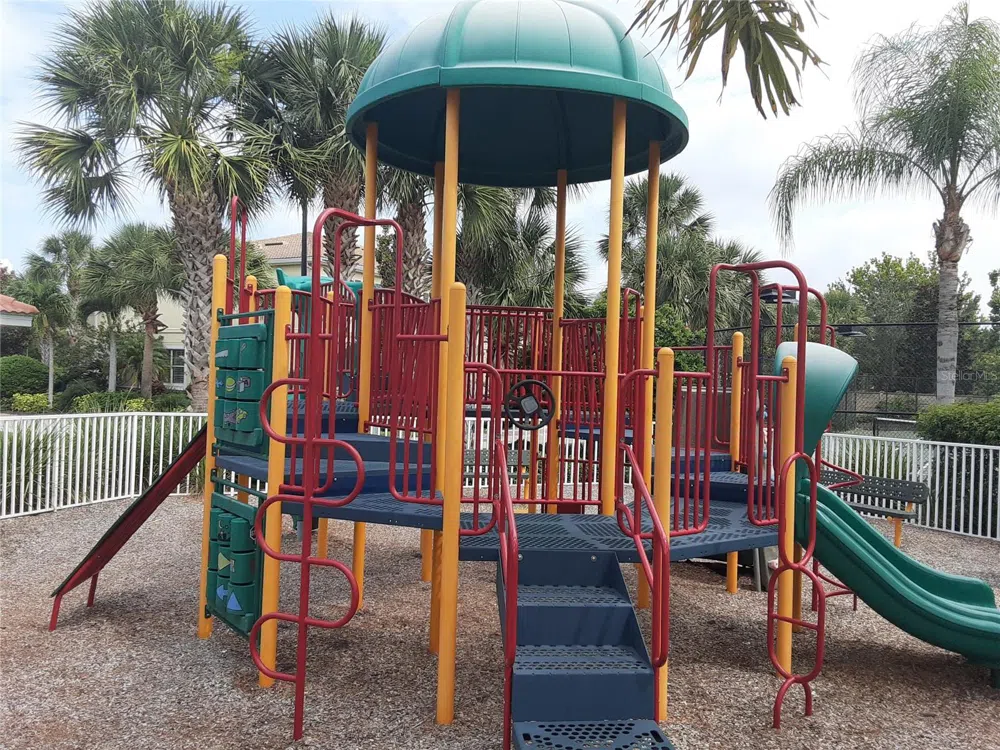 3716 82ND AVENUE CIRCLE E #102 Sarasota, FL 34243