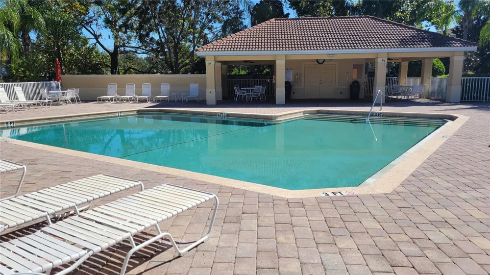 3716 82ND AVENUE CIRCLE E #102 Sarasota, FL 34243