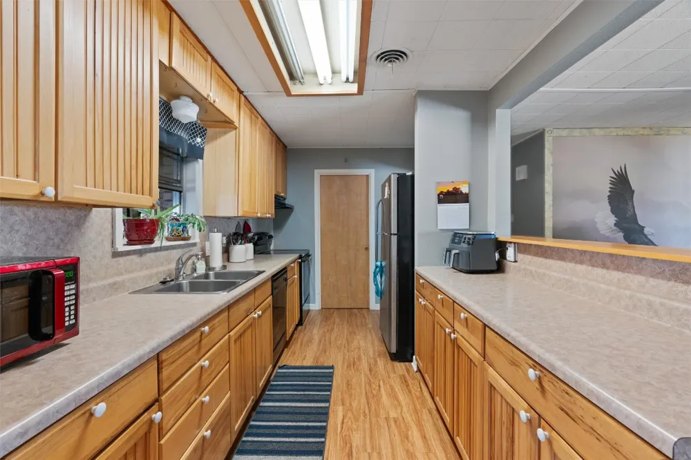 323 County Road 450 Thorndale, TX 76577