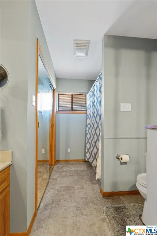 323 County Road 450 Thorndale, TX 76577