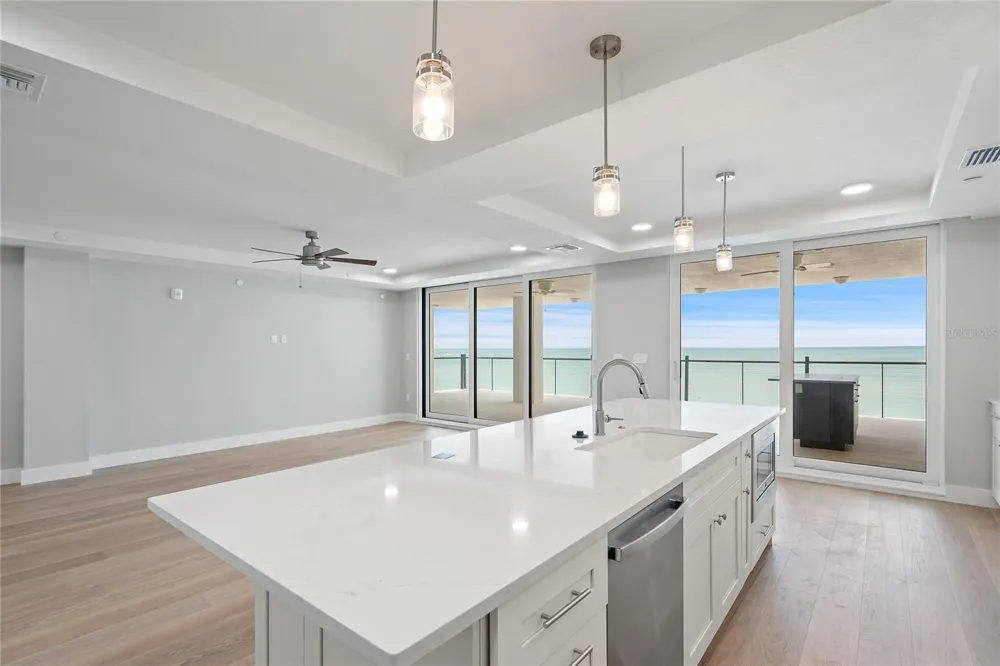 14048 GULF BOULEVARD #402 Madeira Beach, FL 33708