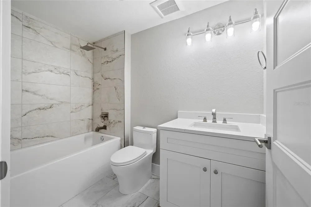 14048 GULF BOULEVARD #402 Madeira Beach, FL 33708
