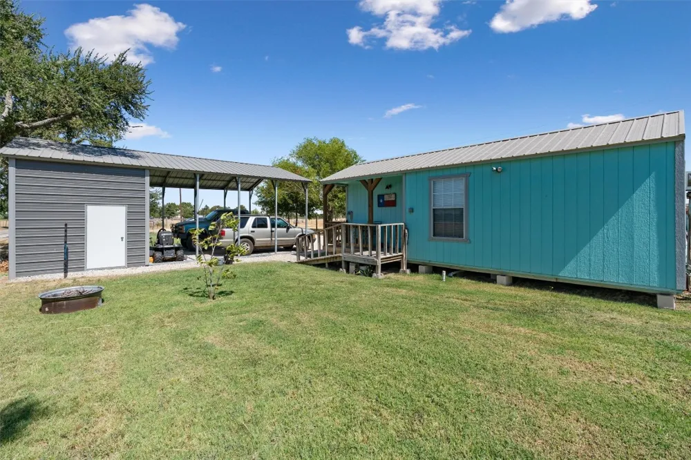 459 County Road 450 Thorndale, TX 76577
