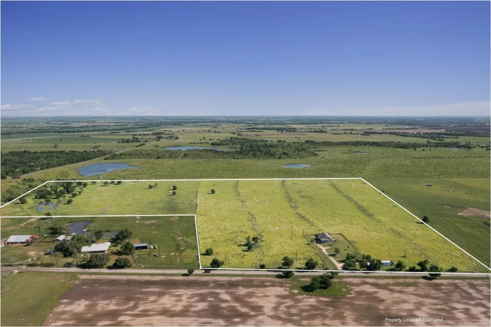 459 County Road 450 Thorndale, TX 76577