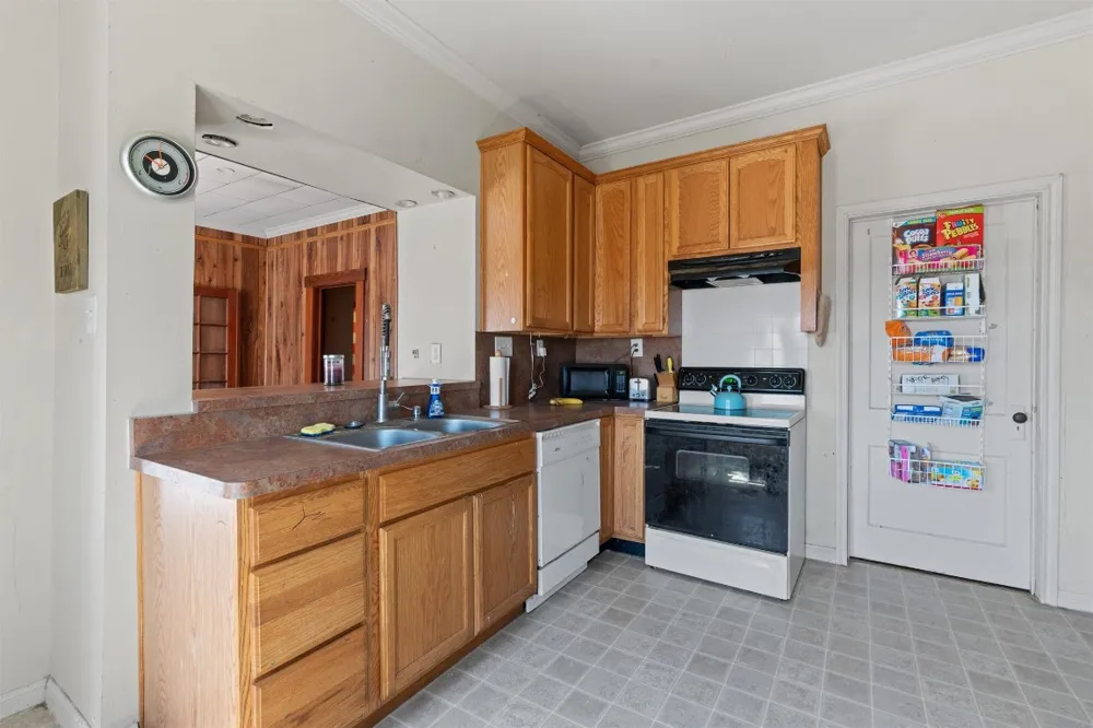 459 County Road 450 Thorndale, TX 76577