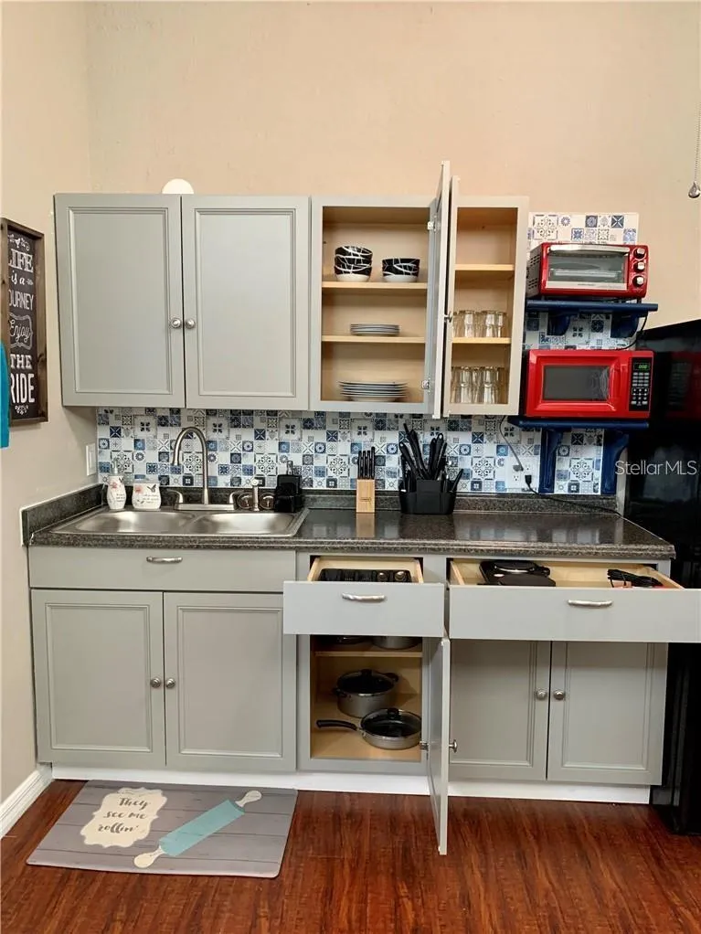 1245 CATALPA LN #2 Orlando, FL 32806