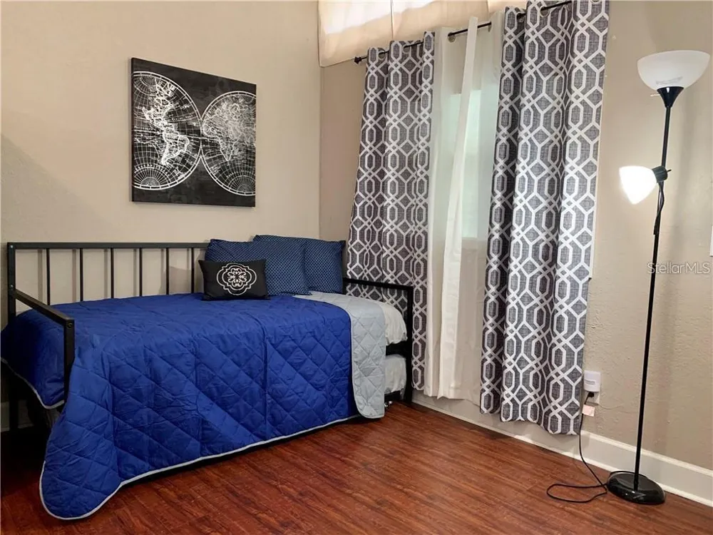 1245 CATALPA LN #2 Orlando, FL 32806