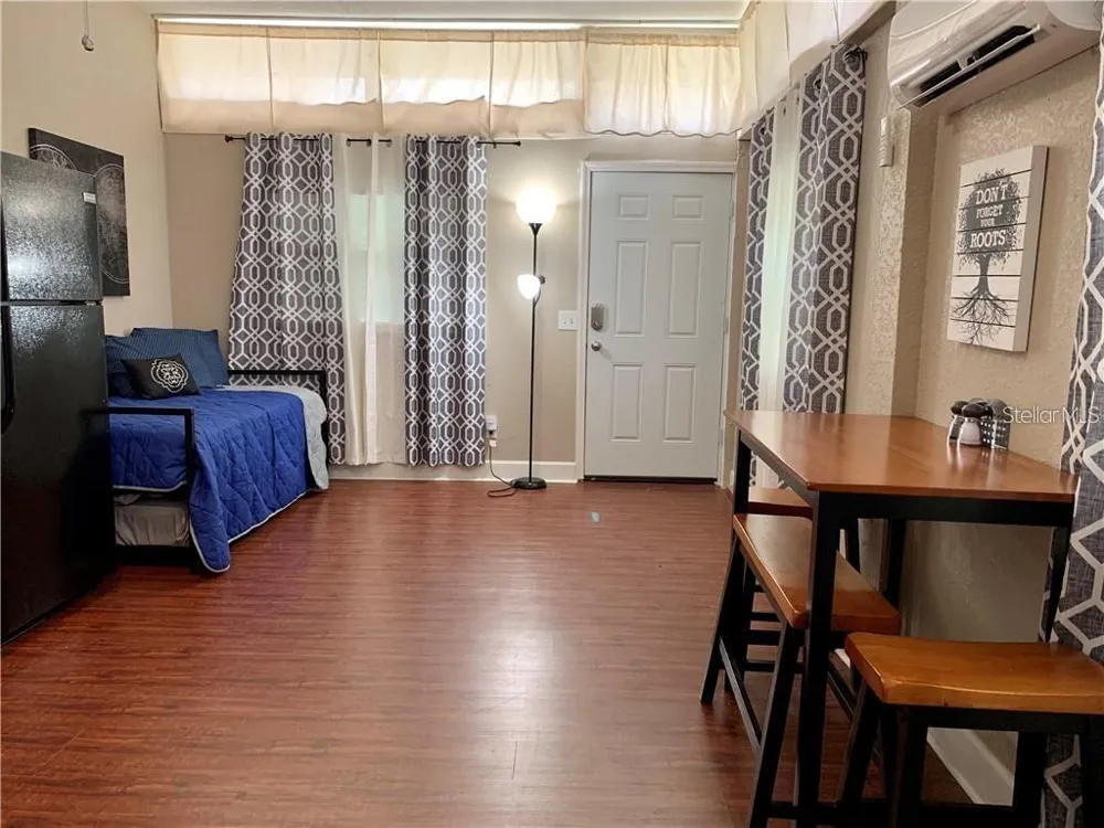 1245 CATALPA LN #2 Orlando, FL 32806