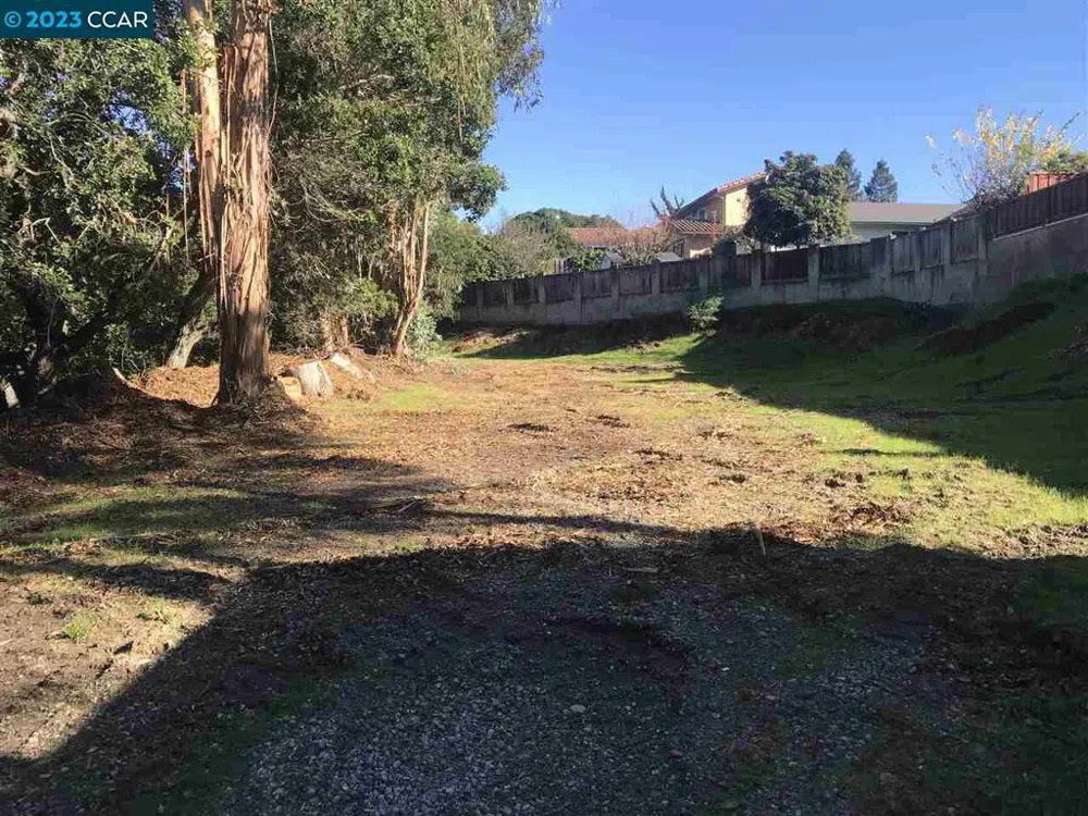 4937 Crow Canyon Rd Castro Valley, CA 94552