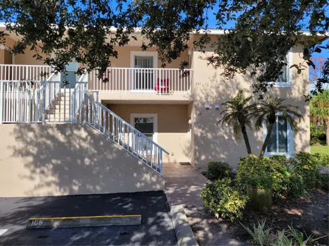 9550 FIDDLERS GREEN CIRCLE #105