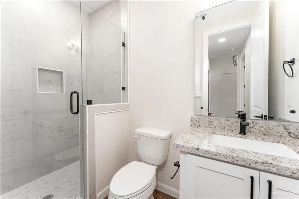 1406 E Danielle Avenue Pharr, TX 78577