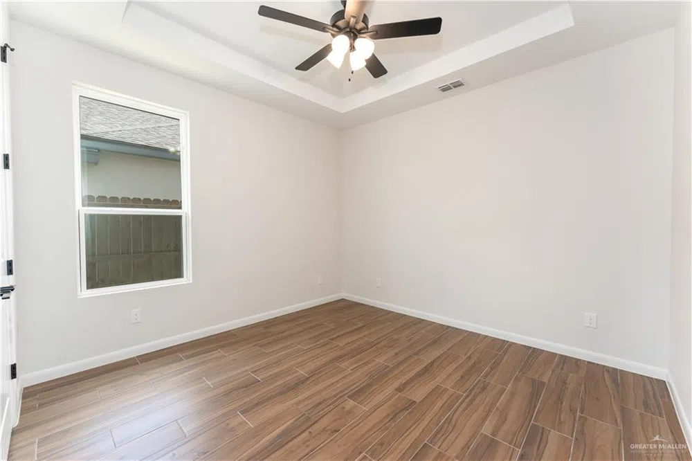 1406 E Danielle Avenue Pharr, TX 78577
