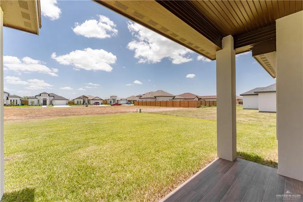 1406 E Danielle Avenue Pharr, TX 78577