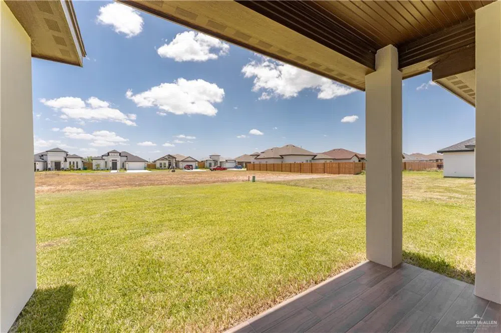 1406 E Danielle Avenue Pharr, TX 78577