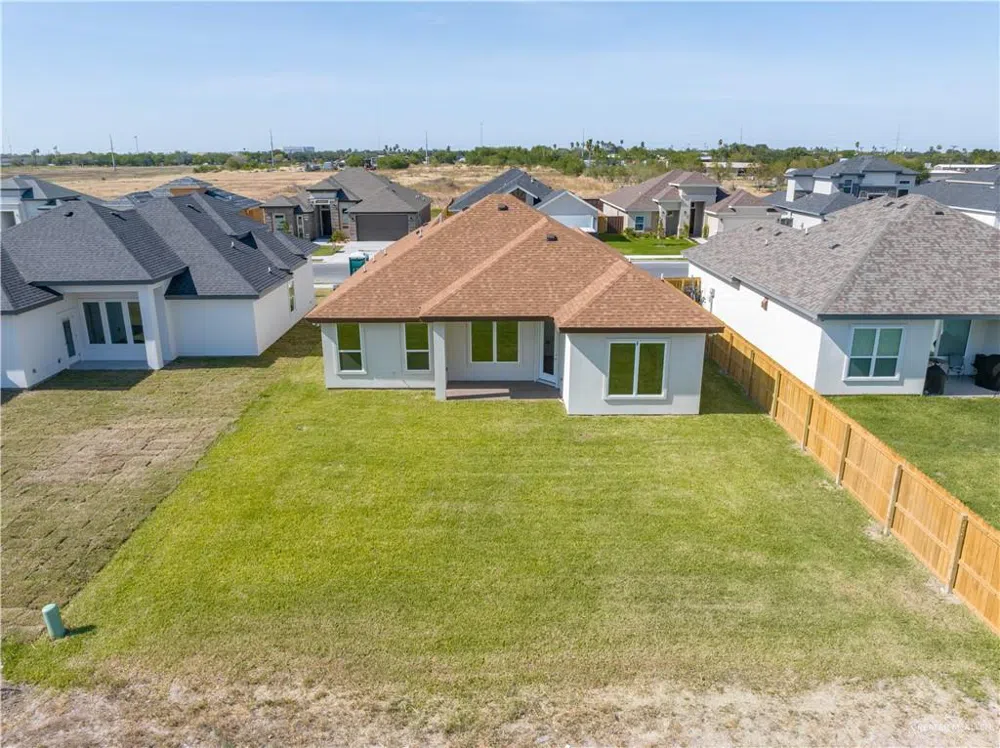 1406 E Danielle Avenue Pharr, TX 78577