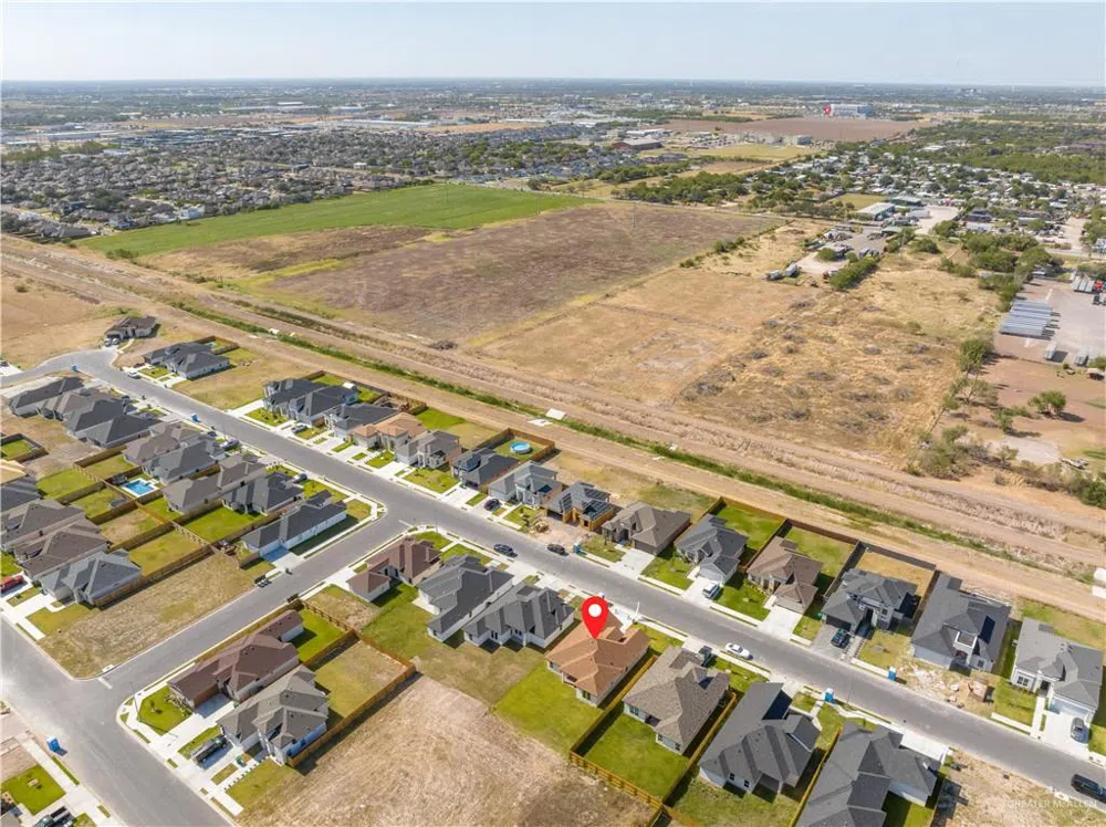 1406 E Danielle Avenue Pharr, TX 78577