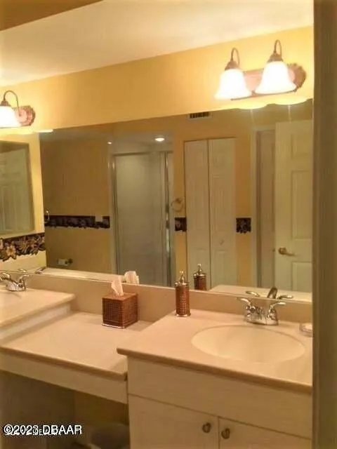 4670 Links Village Drive #B202 Ponce Inlet, FL 32127