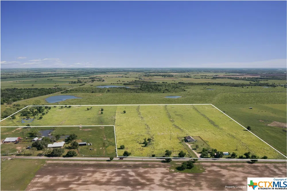 459 County Road 450 Thorndale, TX 76577