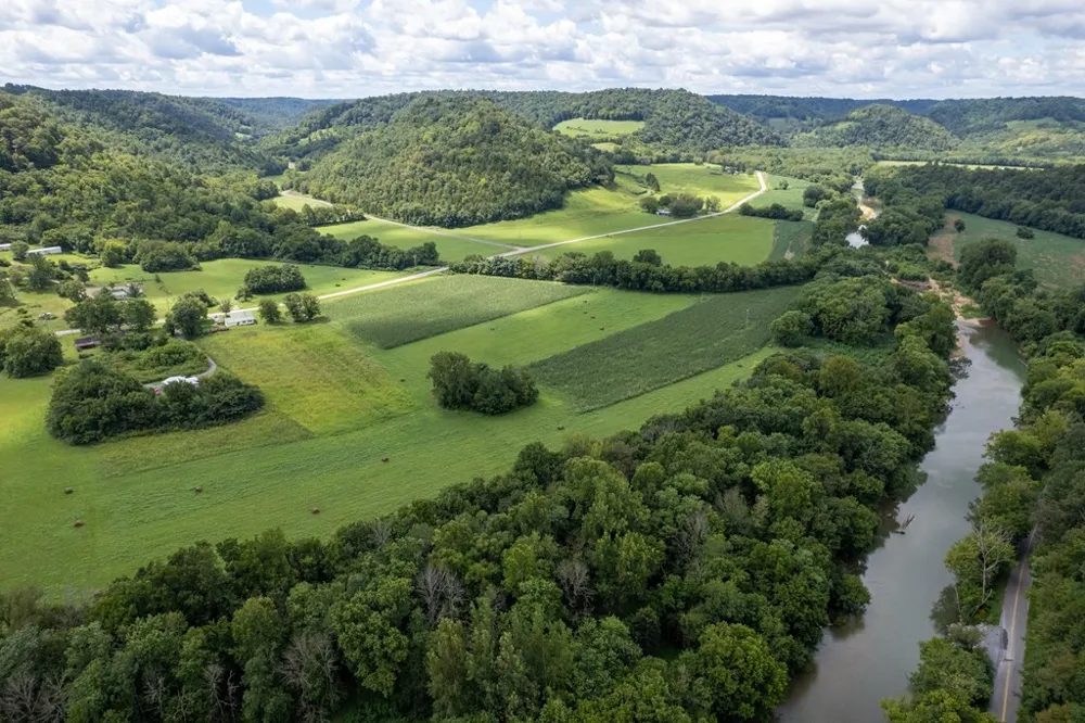 12493 Dodson Branch Gainesboro, TN 38562