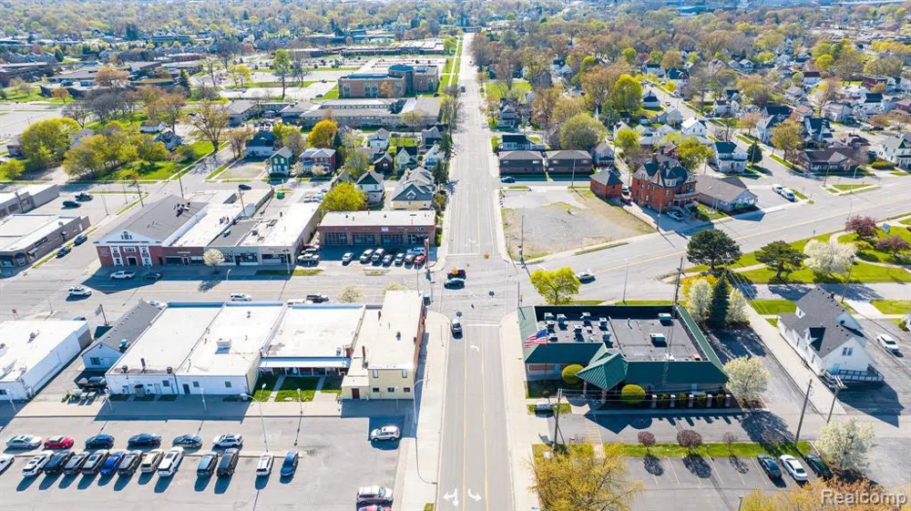 805 PINE GROVE AVENUE Port Huron City, MI 48060