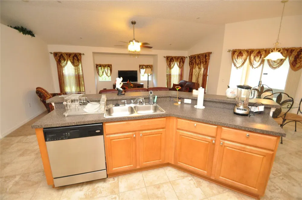 192 PINE GROVE DRIVE Palm Coast, FL 32164