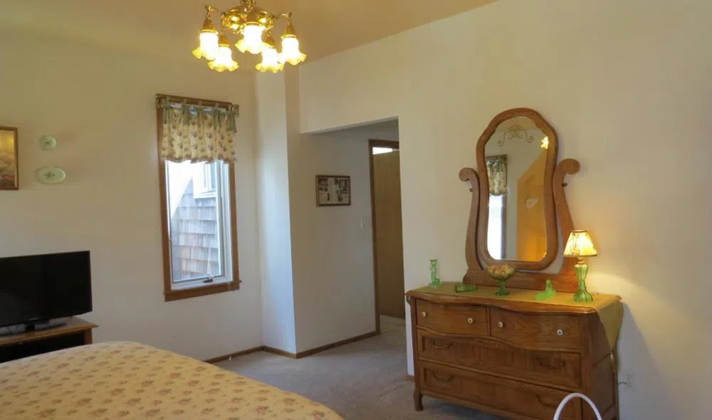 122 2nd Avenue Santa Cruz, CA 95062
