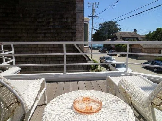 122 2nd Avenue Santa Cruz, CA 95062