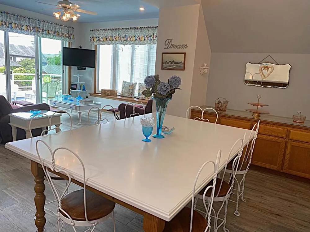122 2nd Avenue Santa Cruz, CA 95062