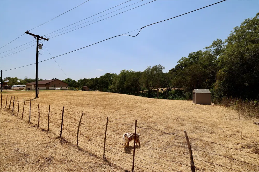 1 NW River Road Martindale, TX 78655