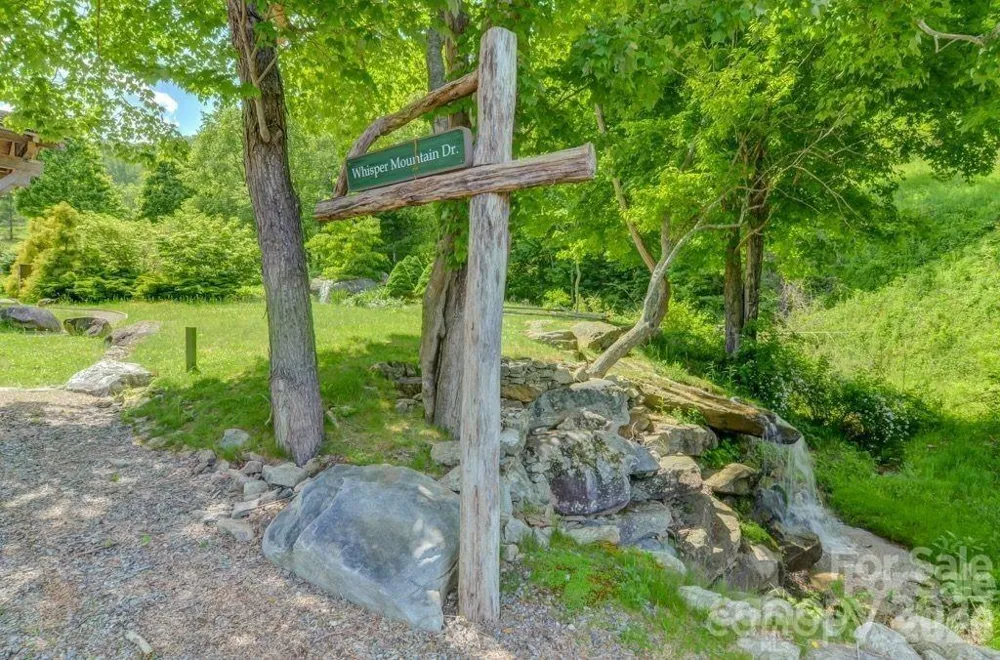 580 Freemont Drive Leicester, NC 28748