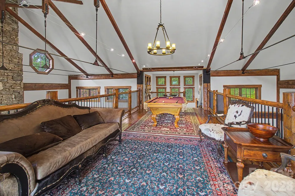580 Freemont Drive Leicester, NC 28748