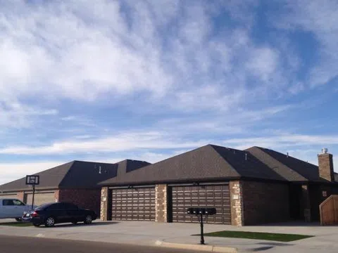 1215 Preston