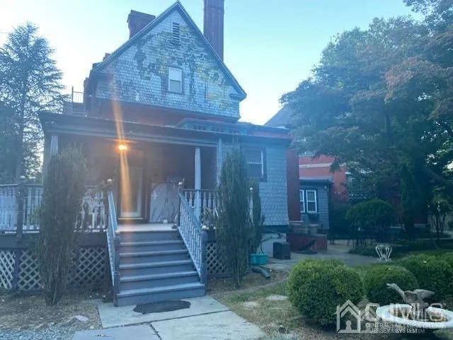 527-33 W 8th Street Plainfield, NJ 07060