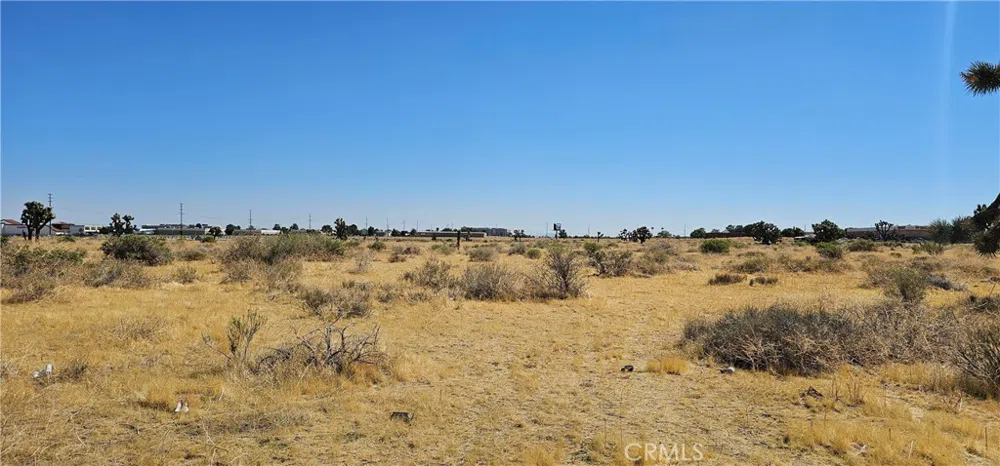 Vac/Vic Avenue M Pav /10 Stw Palmdale, CA 93551