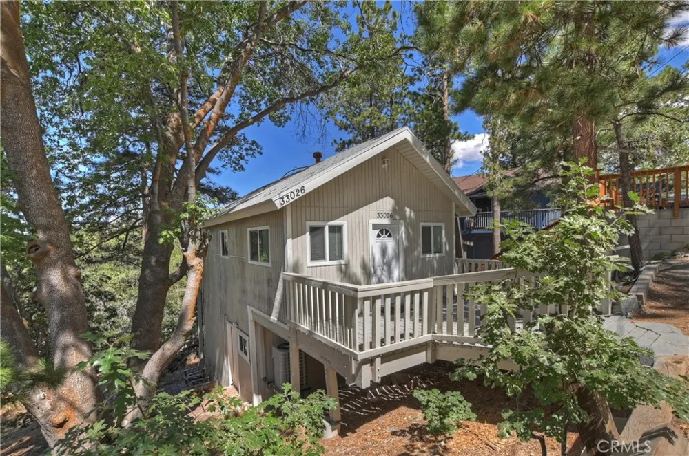 33026 Donner Lane Arrowbear, CA 92382