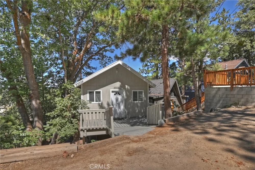 33026 Donner Lane Arrowbear, CA 92382