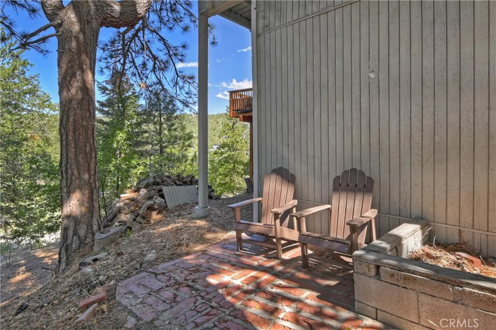 33026 Donner Lane Arrowbear, CA 92382