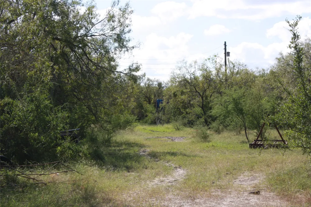 14135 County Road 1144 Sinton, TX 78387