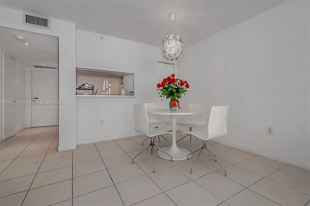 555 NE 15th St #32E Miami, FL 33132