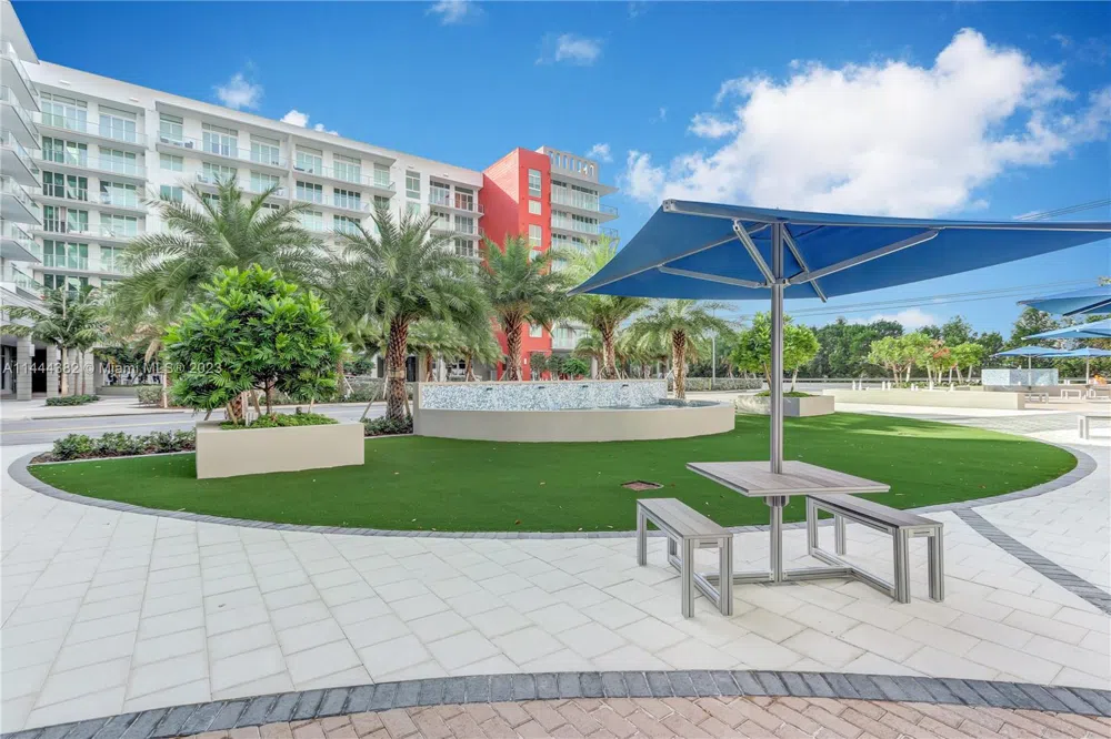 7825 NW 107th Ave #816 Doral, FL 33178