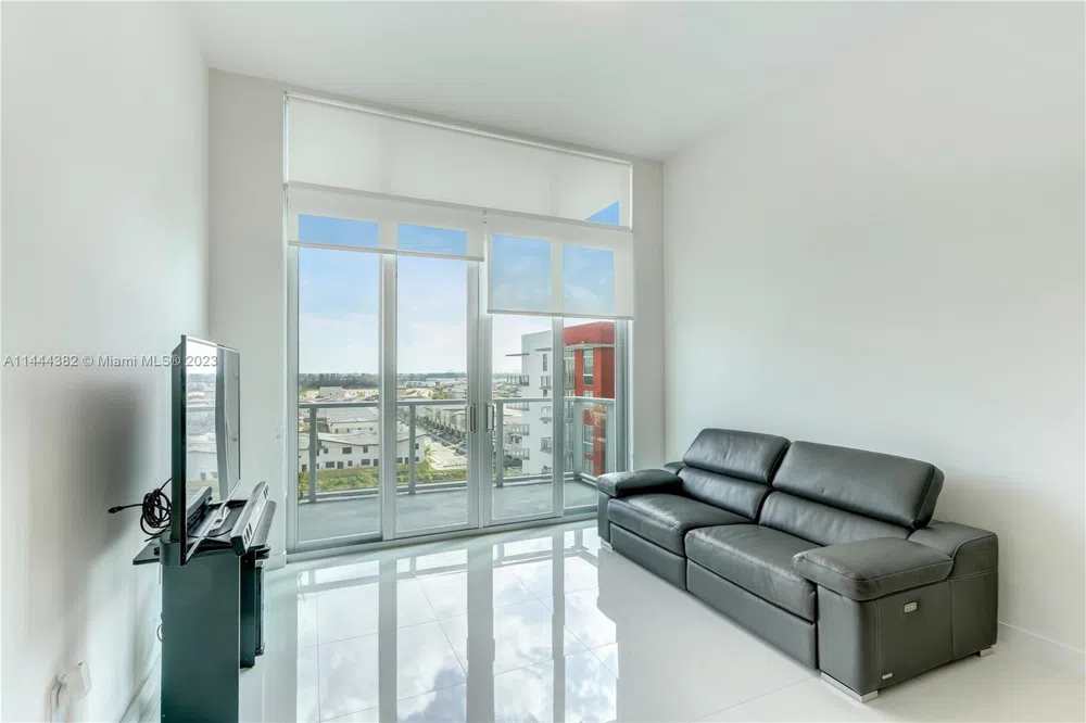 7825 NW 107th Ave #816 Doral, FL 33178
