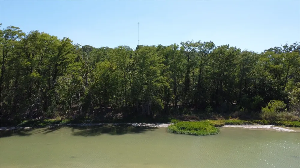 790 Thompson Drive S Kerrville, TX 78028