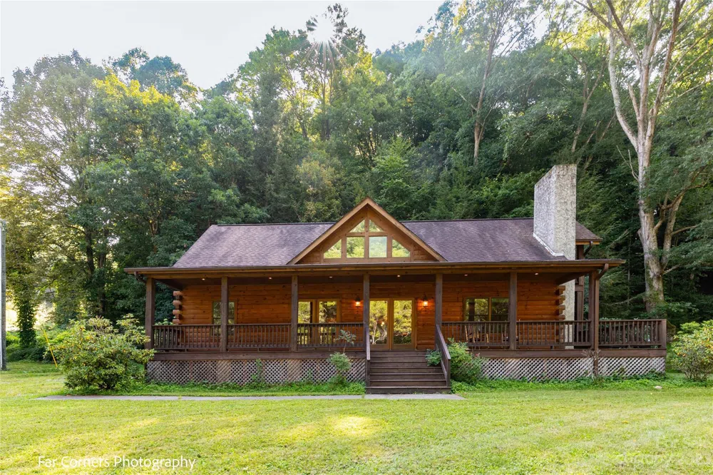 228 Chestnut Mountain Road Canton, NC 28716